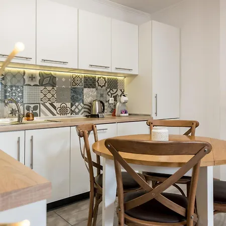 Stylish Place Near The Apartment *